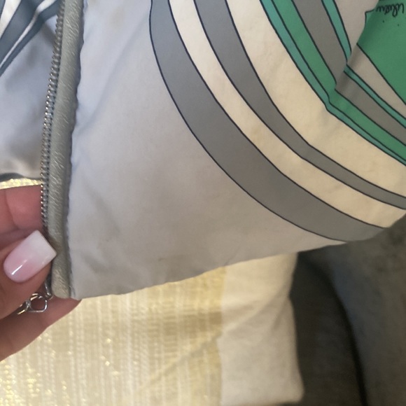 Emilio Pucci gently worn puffer. Good used condition. See pics for details. - Picture 4 of 9